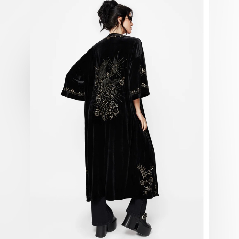 NWT Disturbia Kobra Velvet Snake Embroidered Longline Kimono size XL